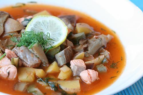 Mėsos solyanka - sriuba, kurios receptas nėra lengvas