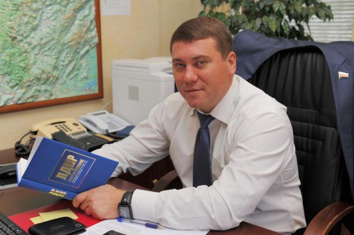 Ivanas Abramovas: sunkus kelias į politikos viršūnę